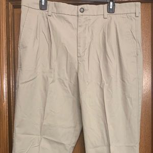 Croft & Barrow Pleated Khaki Pants 36 x 32